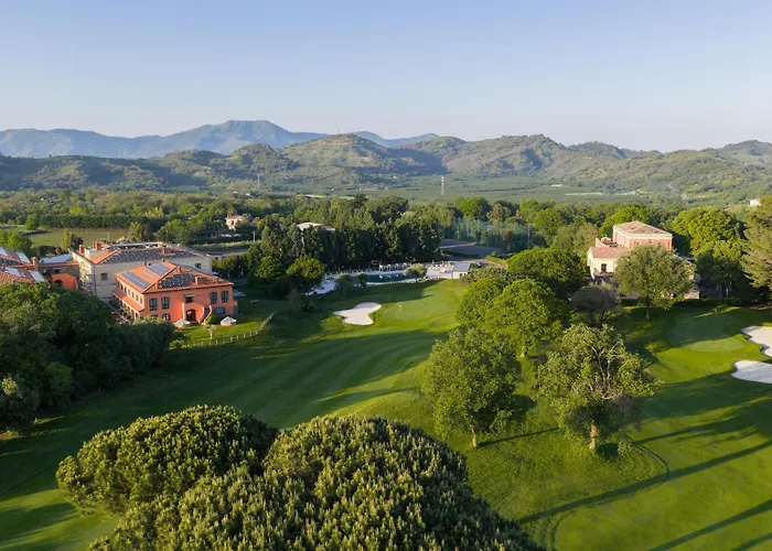 Picciolo Etna Golf Resort & Spa, Curio Collection By Hilton