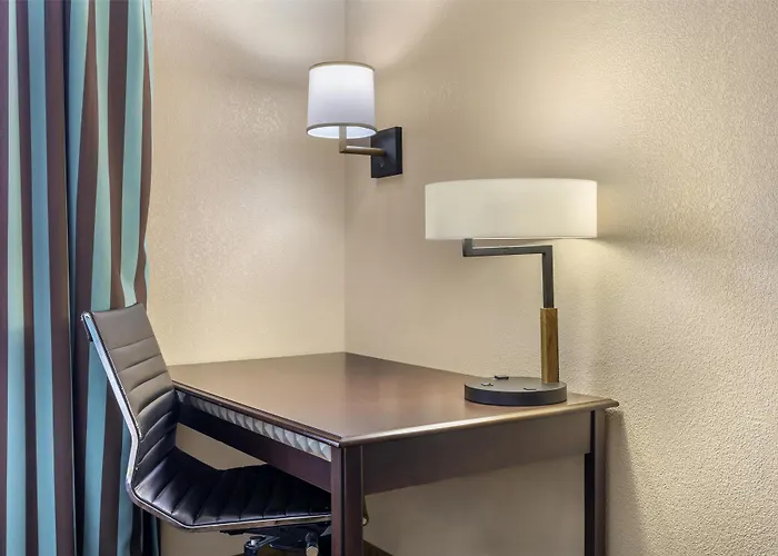 Best Western Mineola Inn