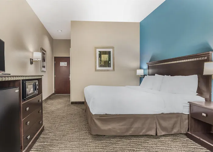 Best Western Mineola Inn