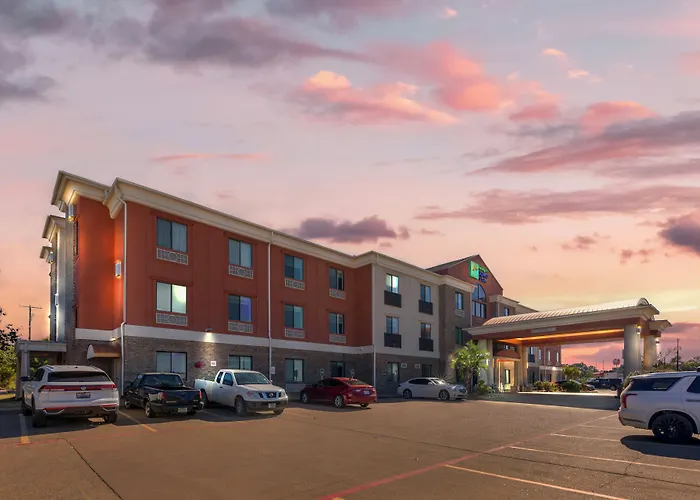 Holiday Inn Express Hotel And Suites Fairfield-North By Ihg