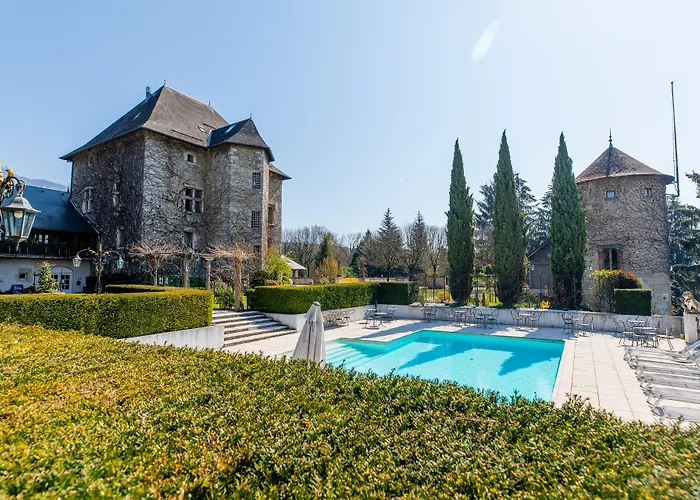 Chateau De Candie