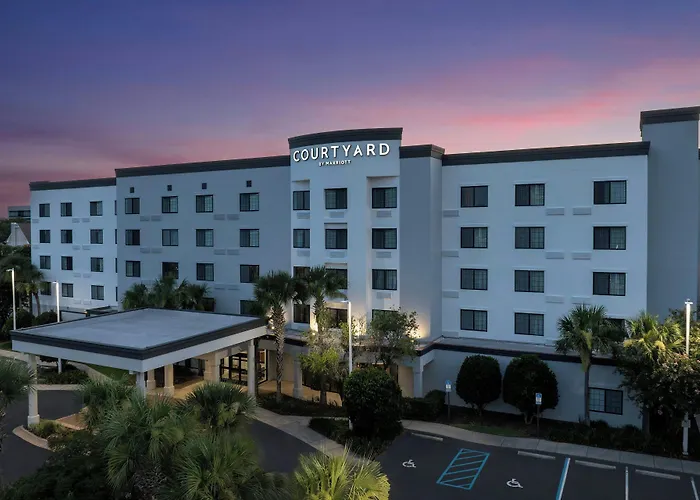 Courtyard By Marriott Pensacola Downtown Hotel
