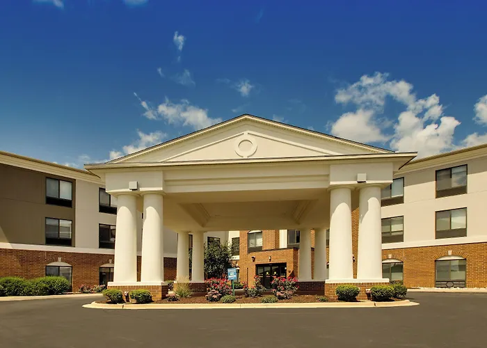 Holiday Inn Express Hotel & Suites Morris By Ihg