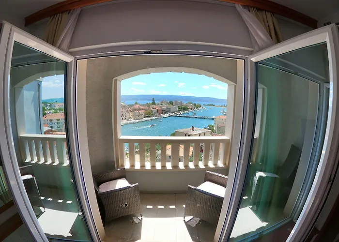 Hotel Villa Dvor (Adults Only)