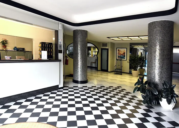 Hotel Sud Est By Fam Rossetti