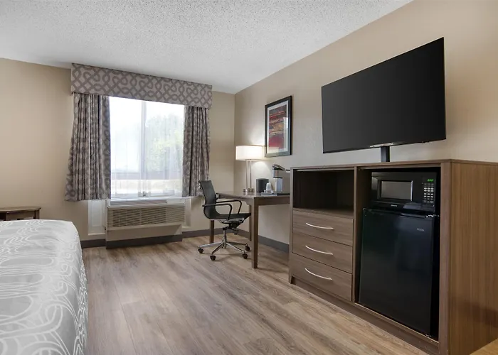 Best Western Plus Philadelphia-Choctaw Hotel And Suites