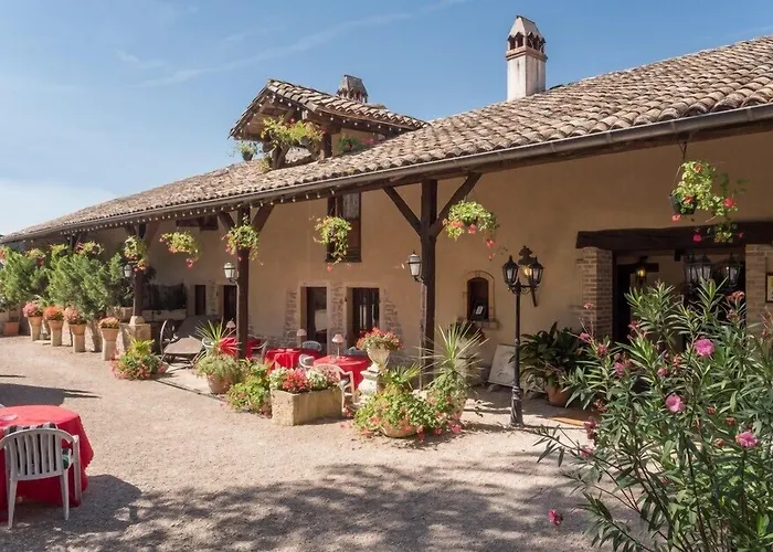 Hostellerie Sarrasine, Mâcon Est - Teritoria