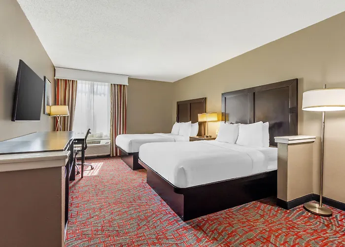 Comfort Inn & Suites North Charleston - Northwoods