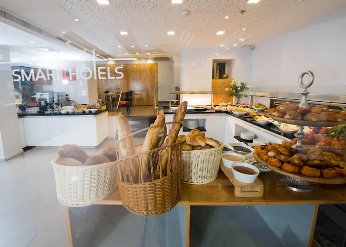 Montefiore Hotel By Smart Hotels Jeruzalem