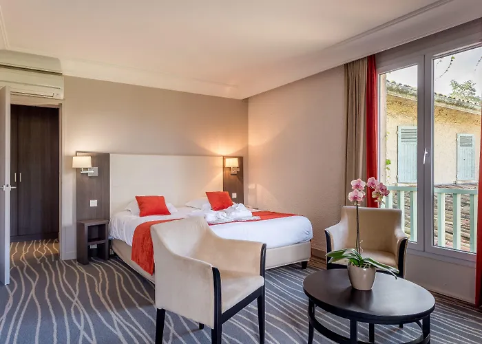 Logis Hotels- Hotel Et Restaurant Domaine De Fompeyre