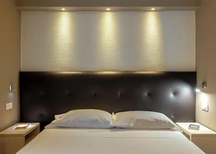 Napolit'amo Hotel Medina