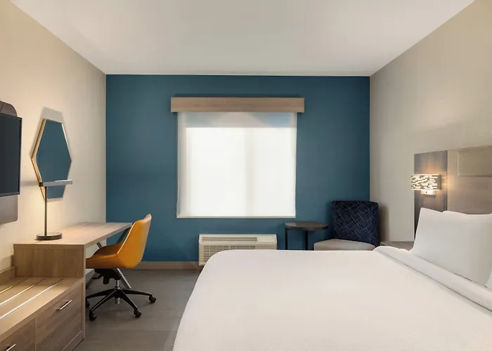 Holiday Inn Express Fort Lauderdale Airport South By Ihg