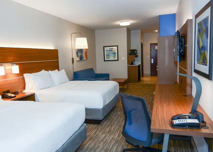 Holiday Inn Express Hotel & Suites New Boston By Ihg