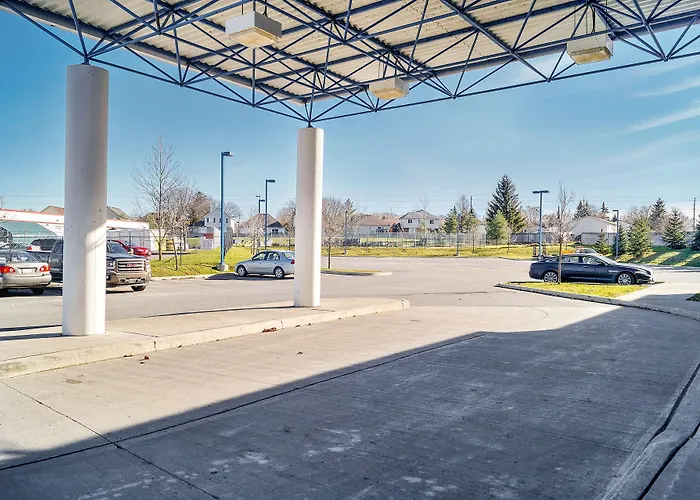 Motel 6-Peterborough, On