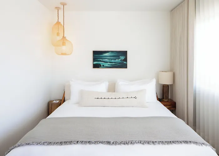 The Pearl Hotel San Diego
