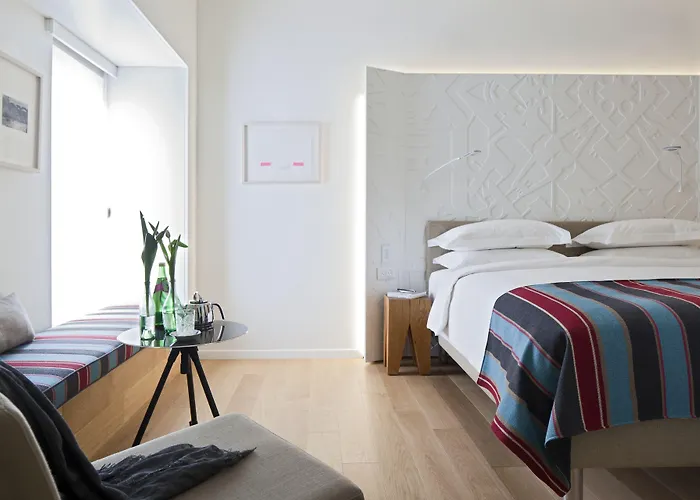 Mendeli Street Hotel By Prima Hotels - 18 Years Plus