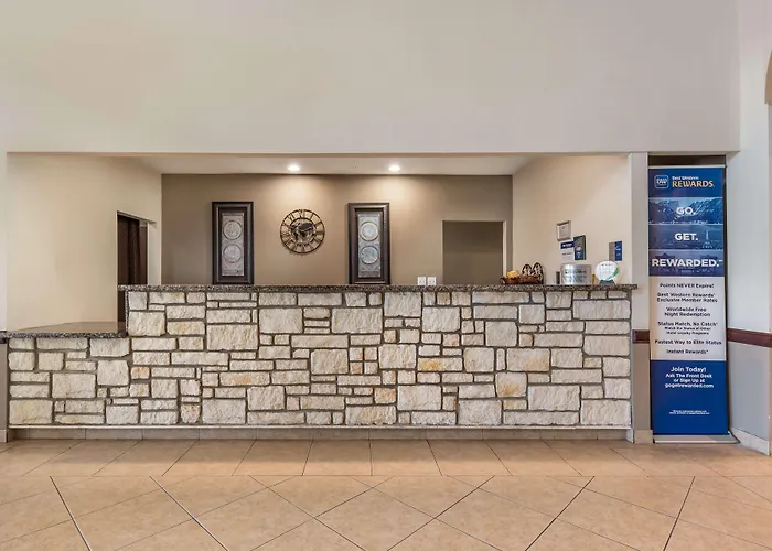 Best Western La Grange Inn & Suites