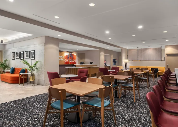 Hampton Inn Majestic Chicago Theatre District