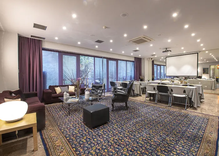 Polis Grand Hotel
