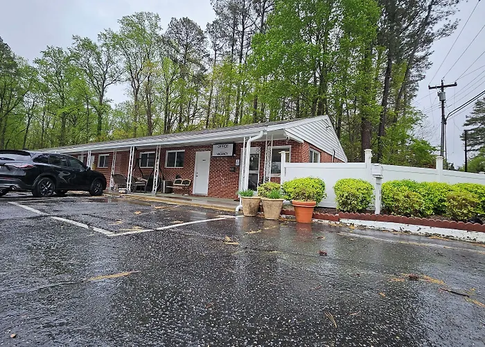 Budget Inn