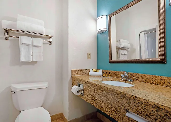 Best Western Plus Blue Angel Inn Ferry Pass