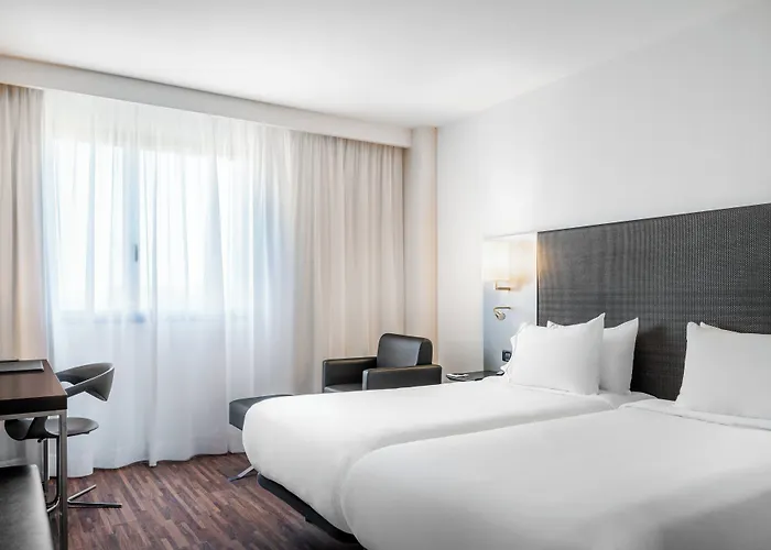 Ac Hotel Algeciras By Marriott