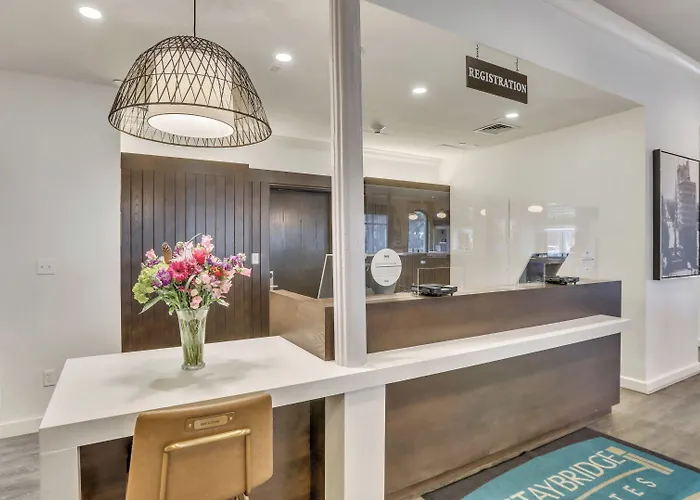 Staybridge Suites Savannah Historic District By Ihg