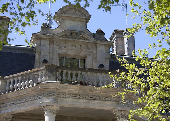 Chateau Grattequina Hotel