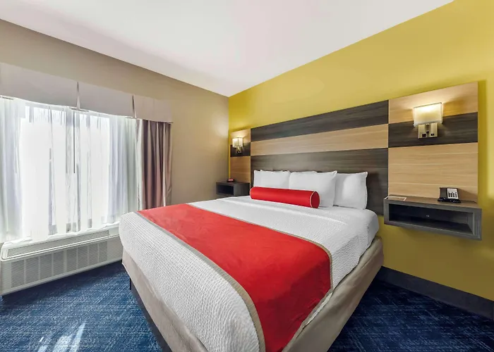 Best Western Plus Midwest City Inn & Suites