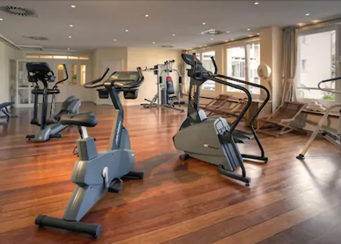 Hotel Vier Jahreszeiten Binz (Adults Only)