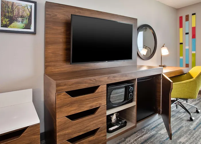 Hampton Inn & Suites Cape Coral / Fort Myers