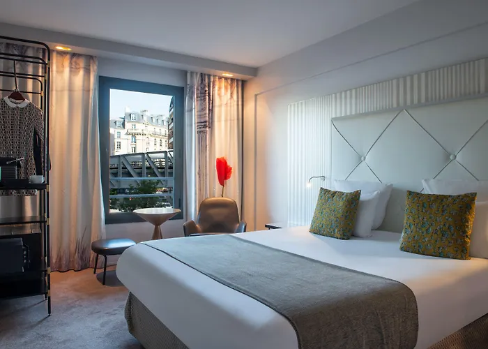 Le Parisis - Paris Tour Eiffel Hotel