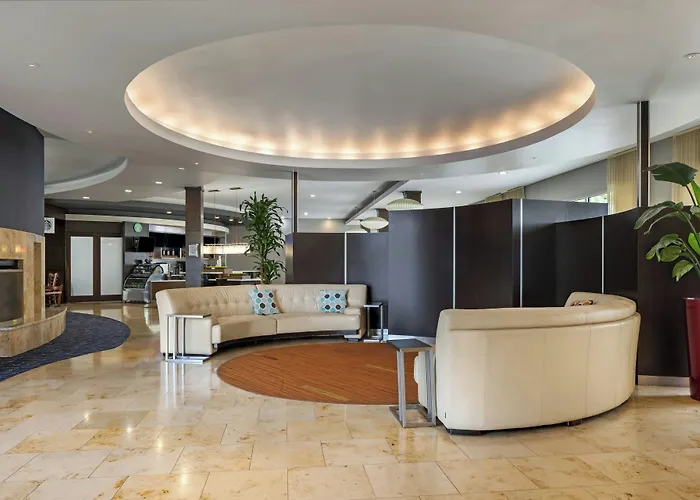 Courtyard By Marriott Sacramento Cal Expo Hotel