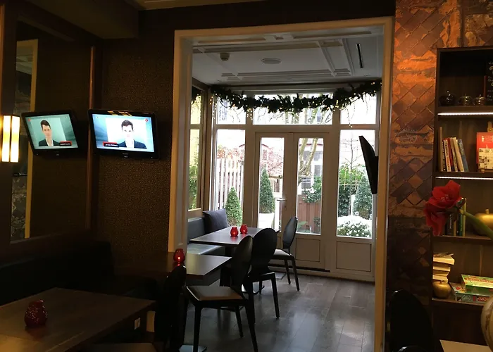 Apple Inn Hotel