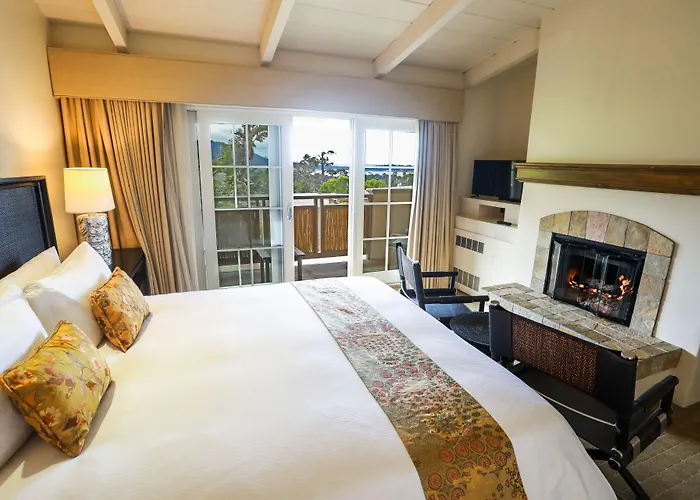 Tradewinds Carmel Hotel