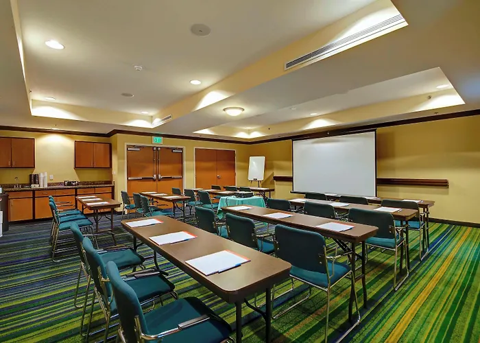 Fairfield By Marriott Inn & Suites Worcester Auburn