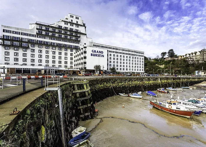 The Grand Burstin Hotel
