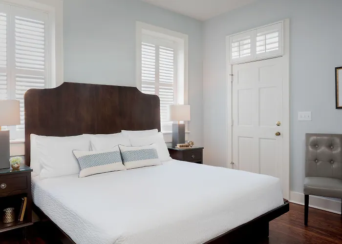 The Elliott House Inn Charleston