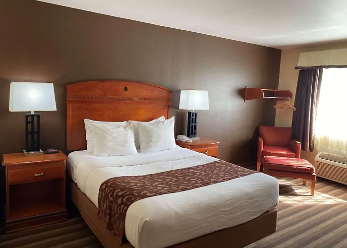 Best Western Manhattan Inn