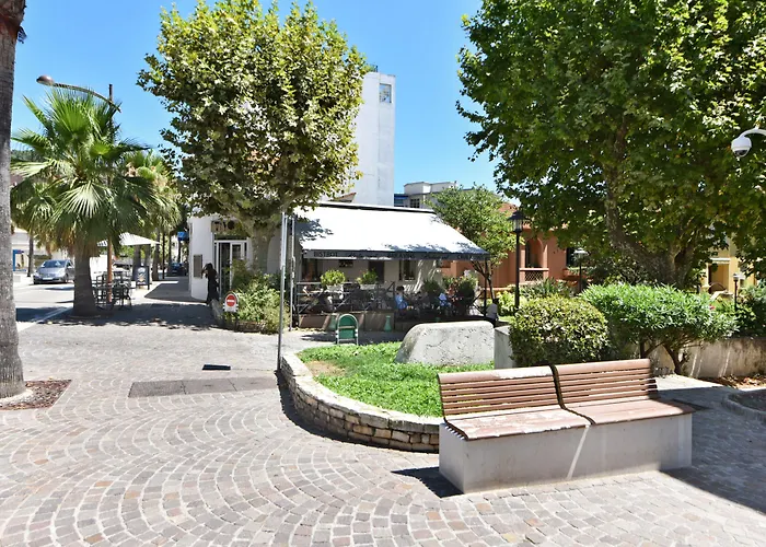 Zenitude Hôtel-Résidences Le Cannet