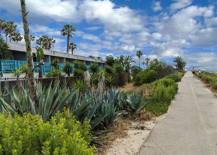 Ocean Villa Inn