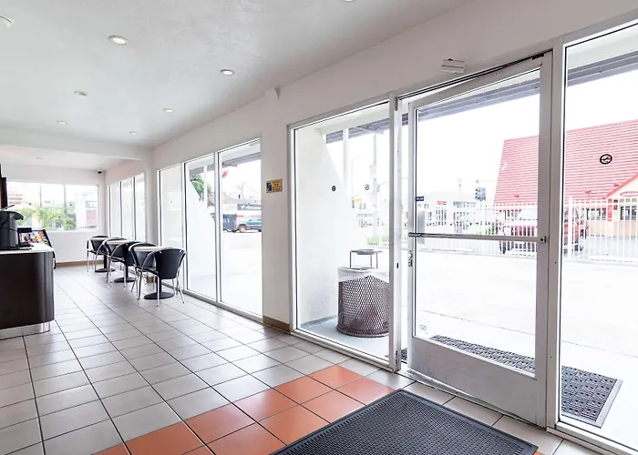 Motel 6-Long Beach, Ca - International City