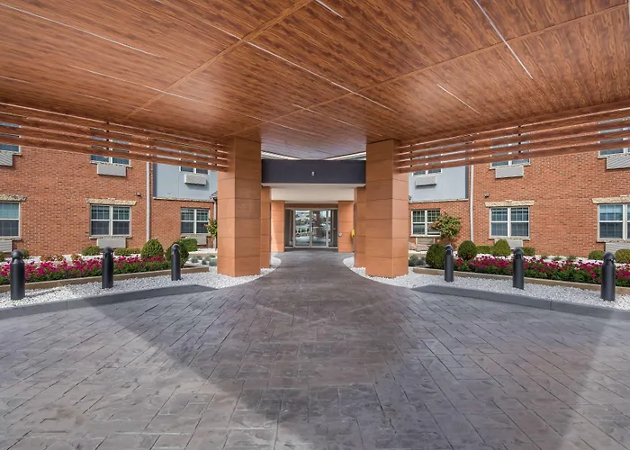 Wyndham Garden Galena Hotel & Day Spa