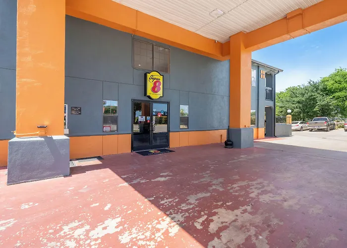 Super 8 By Wyndham San Antonio/Riverwalk Area