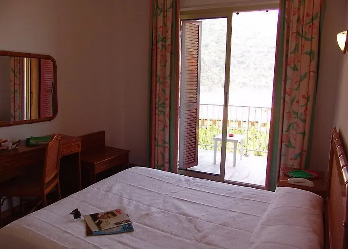 Hotel Kalliste Porto 