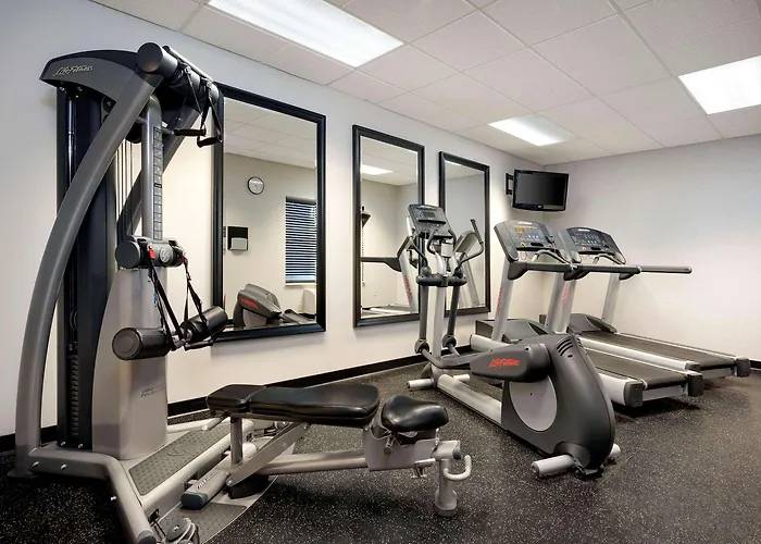 Country Inn & Suites By Radisson Albertville Near Outlet Mall