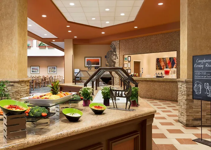 Embassy Suites By Hilton Albuquerque