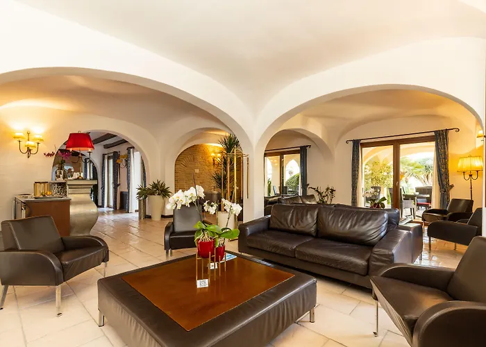 Hotel Arbatasar