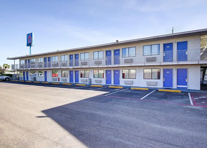 Motel 6-Laredo, Tx - South