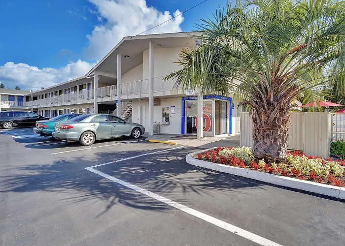 Motel 6 Santa Rosa - South